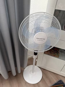 Rowenta Turbo Silence VU5450, Haushalts-Lamellenlüfter, Weiß, Flur, 57 dB, 40 cm, 3000 m³/h Kunden-Foto 1
