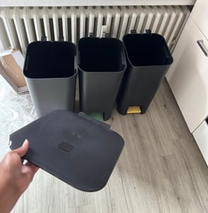 Go Practic Mülleimer Küche Mülltrennsystem 3x 40 L Mit Deckel Pedal Rollen Abfalleimer küche Müllbehälter schwarz Kunden-Foto 1