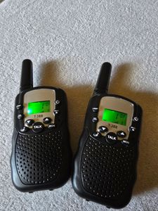 Vysílačky Walkie Talkie bez licence 2ks Rádio s dlouhým dosahem 3km Profesionální vysílačky 8 kanálů Vysílačka pro rodinnou záchranu v nouzi Retoo Fotografie od zákazníka č. 1