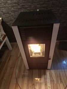 Vzduchové kachle na pelety Anita 11,6 kW Sannover, biele Fotografia od zákazníka č. 2