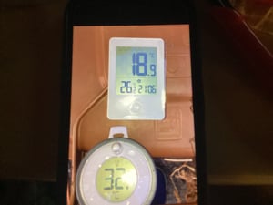 Poolthermometer, Schwimmendes Pool Thermometer, schwimmende, Funk-Empfänger, LCD, IP67 wasserdicht, mit Indoor-Temperatur Luftfeuchtigkeit Monitor Kunden-Foto 1
