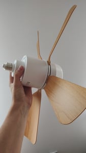Stropný ventilátor AIORBER LED s osvetlením v drevenom dizajne, stmievateľný, ovládanie cez aplikáciu, 6 rýchlostí, tichý stropný svietidlo do obývačky a spálne, drevo Fotografia od zákazníka č. 1