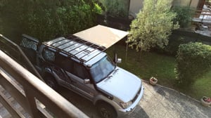 SucceBuy Auto-Seitenmarkise, 4,6'x6,6' Schattenabdeckung, PU3000mm UV50+ einziehbare Markise mit wasserdichter Tasche, perfekt für LKW, SUV, Van und Wohnmobile Kunden-Foto 2