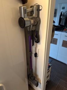 SmartAI P40 kabelloser Staubsauger herausnehmbarer Ersatzakku, 7 * 2500 mAh Akkukapazität, bis zu 45-50 Minuten Betriebszeit Kunden-Foto 8