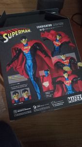 Batman MAFEX actiefiguur, Batman uit Zack Snyder's Justice League, versie 16 cm Klantenfoto 3