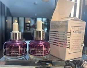 Sisley Black Rose Precious Face Oil, 25 ml, Frauen, trockene Haut, Revitalisierend, Anti-ageing, Tropfflasche, 1 Stück(e) Kunden-Foto 1