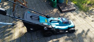Rasaerba a batteria Makita DLM 330 F1 18 V 33 cm 30 l + 1x batteria 3,0 Ah - senza caricabatterie Foto del cliente 1