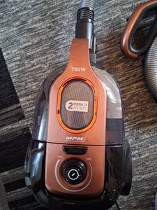 Staubsauger - beutellos - Zyklon - hohe Leistung 850 W leistungsstark MPM MOD-25 Kunden-Foto 1