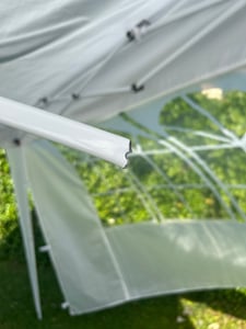 FCH Faltpavillon 3 x 3m Pop Up Pavillon Faltbar Wasserdicht Gartenzelt, UV-Schutz 50+ Pavillons & Partyzelte Festzelt mit 4 Seiten, Weiß Kunden-Foto 41
