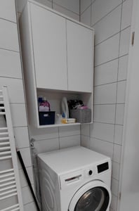 Armadio da Parete Sonoma Rovere Bianco 2D 1P per Bagno con 4 Ripiani e Ante Battenti Foto del cliente 1