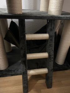 tectake® Kratzbaum Gismo 195 cm inklusive Treppe, 4 Spielbällen und Kippschutz Kunden-Foto 6