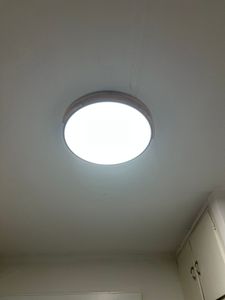 JOIEYOU LED Deckenlampe Holz 96W Deckenleuchte Kaltweiß Deckenlampen Led Lampen für Wohnzimmer Schlafzimmer Badezimmer Balkon Ø60cm, Weiß Kunden-Foto 1
