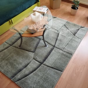 Tappeto da salotto moderno Elegante, di facile manutenzione e resistente con motivo geometrico in verde Dimensioni - 120 x 170 cm Foto del cliente 1