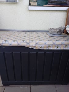 Keter Gartenbox Kentwood 190 Liter | 82 x 45 x 57 cm | Holzoptik Stormgrey | wasserdicht & witterungsbeständig Kunden-Foto 1