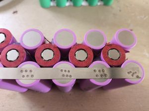 Green Cell 50GC18650NMC26, Wiederaufladbarer Akku, Lithium-Ion (Li-Ion), 3,6 V, 50 Stück(e), 2600 mAh, Pink Kunden-Foto 4