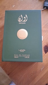 Lattafa Pride Awaan Eau de Parfum, 100 ml, Unisex-Duftkreation Kunden-Foto 3