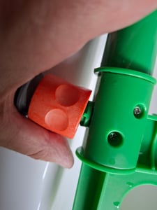 Sprinkler tanzende Blume Spritzblume Rasensprinkler mit Erdspieß Rasensprenger Bewässerung MIX Kunden-Foto 1