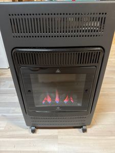 KESSER® Prio Elektrokamin mit Heizung Heizlüfter Fernbedienung WiFi App 950/1900 W Kamin elektrisch LED-Flammeneffekt Kaminfeuer Elektro Kamin mit Thermostat  Panorama-Sichtfenster Heizfunktion Timer Kunden-Foto 1