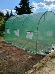 VEVOR Foliengewächshaus Bogendach Gewächshaus Mobiles Treibhaus Frühbeet PE Kunden-Foto 1