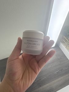 Hydratační pleťový krém Bulgarian Rose (Satin Cream) 55 ml Fotografie od zákazníka č. 1