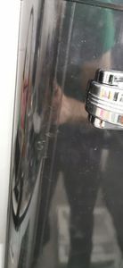 Merax Retrokühlschrank Kühl-/Gefrierkombination BCD-102, Vintage Kühlschrank mit Metall Türgriff, verstellebaren Ablage und Füße, Doppeltür und LED-Beleuchtung, 101 cm hoch, 41 cm breit, 92 L, Schwarz Kunden-Foto 1