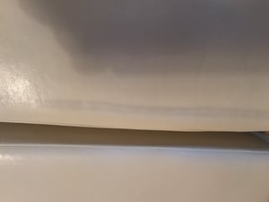 Echtwerk Sitzbank, Faltbare Polsterbank aus hochwertigem Kunstleder, Sitzhocker mit Aufbewahrungsfunktion, Für Wohnzimmer/ Schlafzimmer, Bis 300 kg belastbar, Weiß Kunden-Foto 3