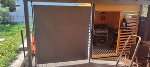 Jayseuw Senkrechtmarkise Außenrollo 200 x 270 cm Balkonrollo mit Handkurbel Sichtschutz Vertikalmarkise ohne Bohren Sonnenschutz Windschutz Anthrazit Kunden-Foto 1