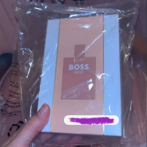 Boss  ALIVE EDP 30ML + BL 50ML Kunden-Foto 1