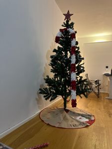FCH Umelý vianočný stromček 213 cm, 870 konárov z PVC materiálu, špicatý vrchol biely nástrek Fotografia od zákazníka č. 28