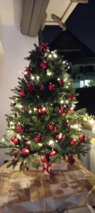 Salcar kerstboom, 210 cm, kunstmatig, dennenboom, Nordmannspar, met houten voet, met 1525 PE-takken en 993 PVC-takken Klantenfoto 1