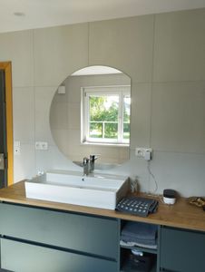 Spiegel Angeschnitten Rund - Boho-inspirierter Hängespiegel - 63 cm x 70 cm Kunden-Foto 1
