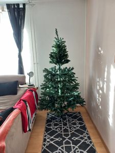 COSTWAY 180cm LED Künstlicher Weihnachtsbaum mit 1000 PVC Spitzen, 350 LED, 11 Lichtmodi, 5 Farbwechsel & Metallständer Tannenbaum Christbaum Grün Kunden-Foto 9