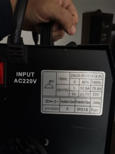 Elektroschweißgerät, 3-in-1 MIG/MMA/TIG Inverter Schweissgerät, Smartkühlung, Überhitzungsschutz, 220 V Fülldrahtschweißgerät  Mit 1.0mm Draht Kunden-Foto 1