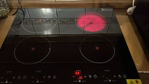 Kochplatte Elektroherd Doppel Keramikplatte mit Glaskeramik Tragbar Keramikplatte Kochfeld Keramikplatte Herdplatte Kochplatte Elektrokochfeld 3000W Kunden-Foto 3