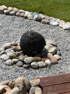 CLGarden Set Springbrunnenpumpe SP1 mit 90l Becken GFK Abdeckung PE Wasserbehälter Springbrunnenbecken Gartenbrunnen DIY LED Beleuchtung 12V Pumpe Kunden-Foto 1