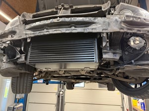 7.5" Medzichladič turba pre BMW 135i 335i 335xi E82 E90 E91 E92 E93 2007-2011 Fotografia od zákazníka č. 1