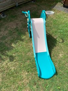Fiqops Kinderrutsche Rutsche Gartenrutsche 4-in-1 Kinder Spielplatz mit Basketballkorb Wurfring Englisch-Lerngerät Grün Kunden-Foto 3