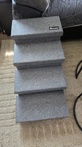 Snuffilo 3 in 1 Hunderampe mit 4 STAURAUM-FÄCHER – Praktische Aufbewahrung für Hundespielzeug, Decken & Zubehör direkt in der Treppe integriert Kunden-Foto 2