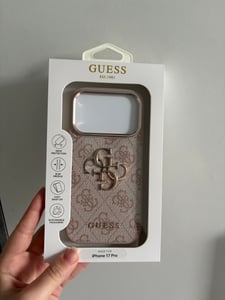 Guess 4G Big 4G Classic Logo - Pouzdro iPhone 17 Pro (Růžová / Zlatá) Fotografie od zákazníka č. 1