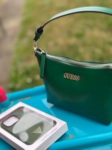 Guess iPhone 14 Pro Custodia cover posteriore - - Verde Foto del cliente 1