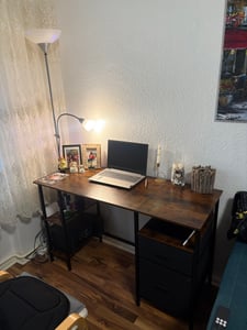 VASAGLE Computertisch, Bürotisch, Schreibtisch, mit 3 Ablagen, 2 Schubladen Kunden-Foto 3
