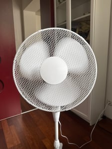 Ito WLSF-4043: 40cm stojanový oscilační ventilátor Fotografie od zákazníka č. 12