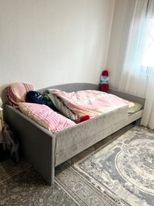 Flieks Polsterbett 90x190cm mit 2 Schubladen, Kinderbett Schlafsofa mit Treppe, Kinder Hochbett mit Rausfallschutz, Samt, Grau Kunden-Foto 1