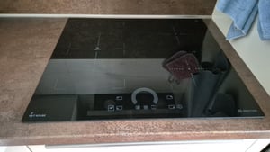 KKT KOLBE Induktionskochfeld 60 cm | Autark | 8,2 kW | 4 Kochzonen | 9 Stufen | 2 Flexzonen | Rahmenlos | Schnellaufheizung | Automatik-Timer | IH85904FZ Kunden-Foto 2