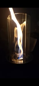 Kovový stolní krb Firell® CURL-II - Bioetanolový krb pro vnitřní i venkovní použití - Extra dlouhá doba hoření - Stolní krb s patentovaným vířivým plamenem Fotografie od zákazníka č. 5