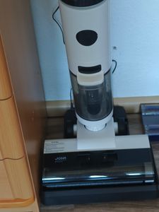 JONR ED12 Nass-Trocken-Akkusauger – 3,5 kg Ultraleichter Wischsauger mit 1 mm Kantenreinigung, 750 ml Wassertank, automatischer Selbstreinigung Kunden-Foto 3