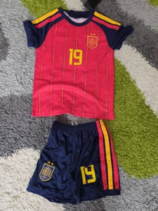 #19LAMINE YAMAL  WK 2026: Thuisshirt Spanje. Twee sterren. Voor volwassenen en kinderen. MAAT: 16 Klantenfoto 1
