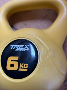 TREX SPORT Kettlebell 8 kg Kugelhantel Schwunghantel TX-008CKB | Kugelgewicht, Fitness & Krafttraining | rutschfester Griff, bodenschonend Kunden-Foto 5