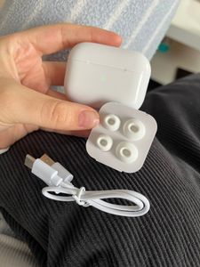 Bluetooth In-Ear Kopfhörer mit Mikrofon - kompatibel mit iPhone, Samsung, Google – Ohne Gummiaufsatz Kunden-Foto 10