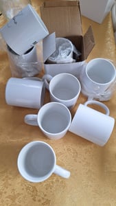 36 x unbedruckte polymerbeschichtete Tassen mit Präsentationsboxen Kunden-Foto 3
